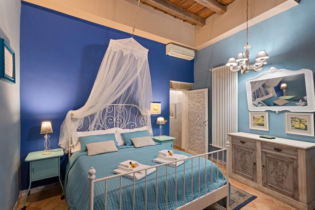 Rome As You Feel - Vicolo Delle Grotte Roma Quarto foto